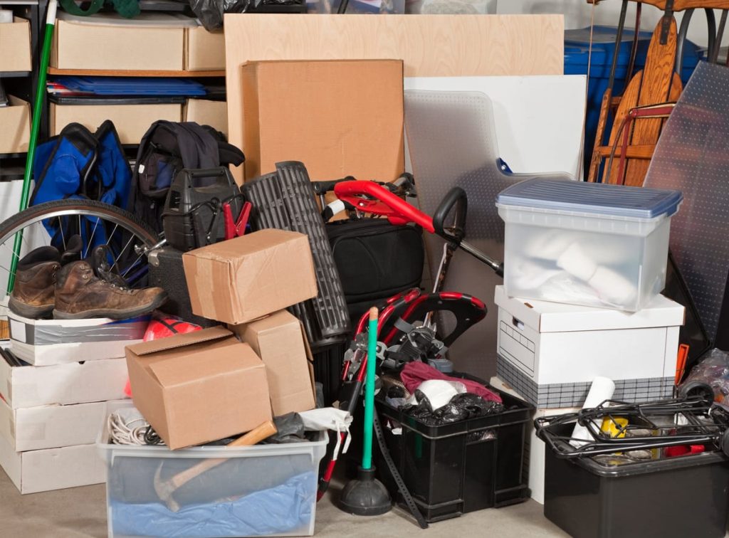 What to Expect from a Professional Garage Cleanout Service